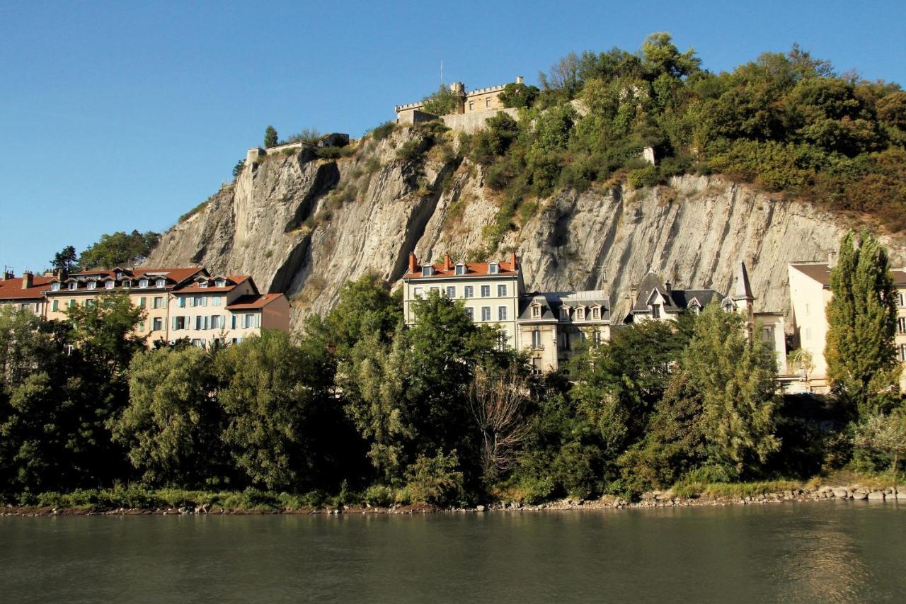 Grenoble Hyper-Centre + Wifi + Netflix Apartment Luaran gambar